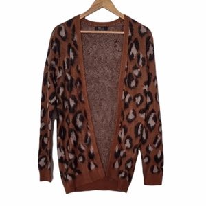 witty fox - Poshmark